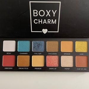 Boxycharm eyeshadow palette